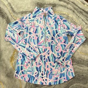 LILLY PULITZER PULLOVER SIZE SMALL